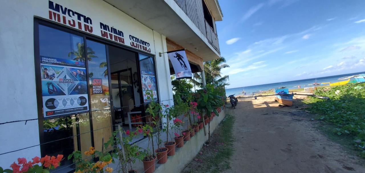Bougainvillea Guesthouse ซานฮวน ภายนอก รูปภาพ