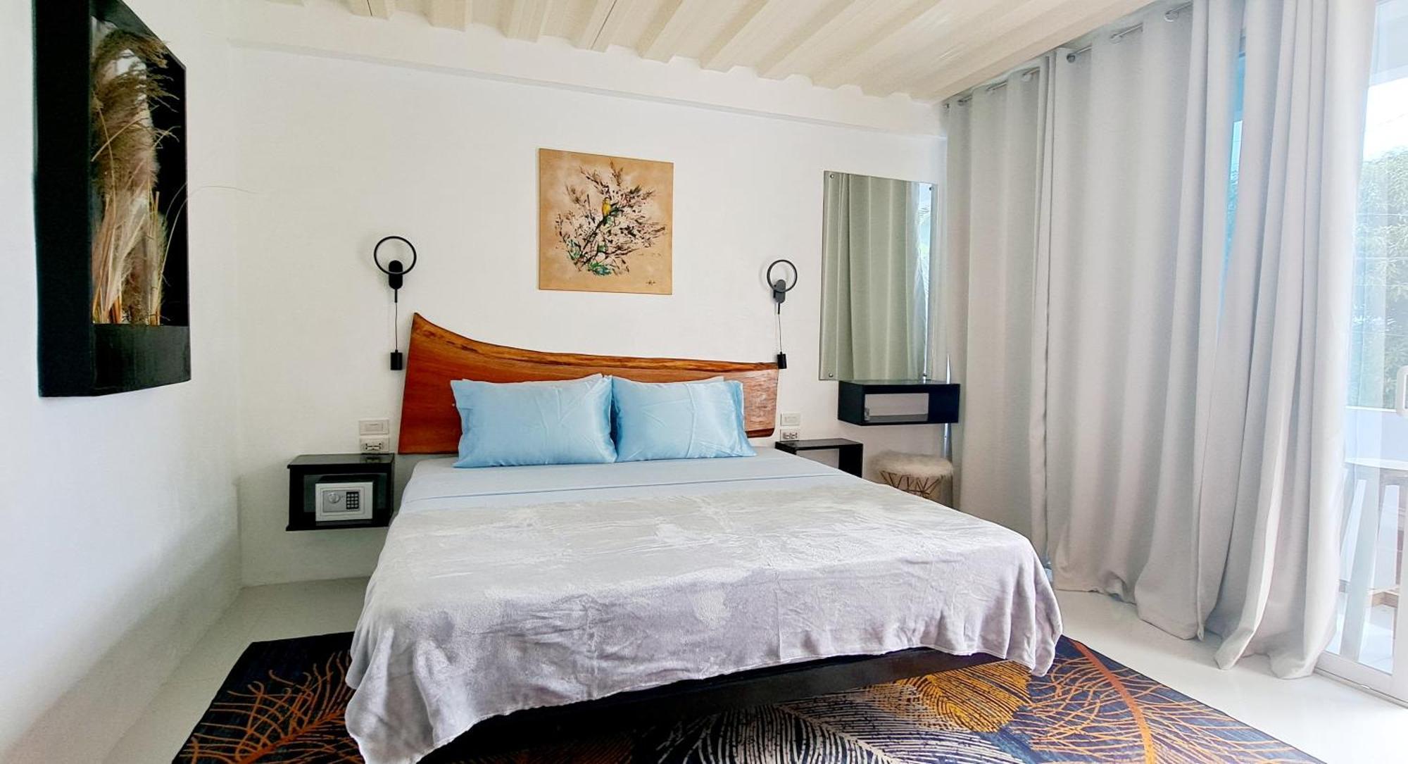 Bougainvillea Guesthouse ซานฮวน ภายนอก รูปภาพ
