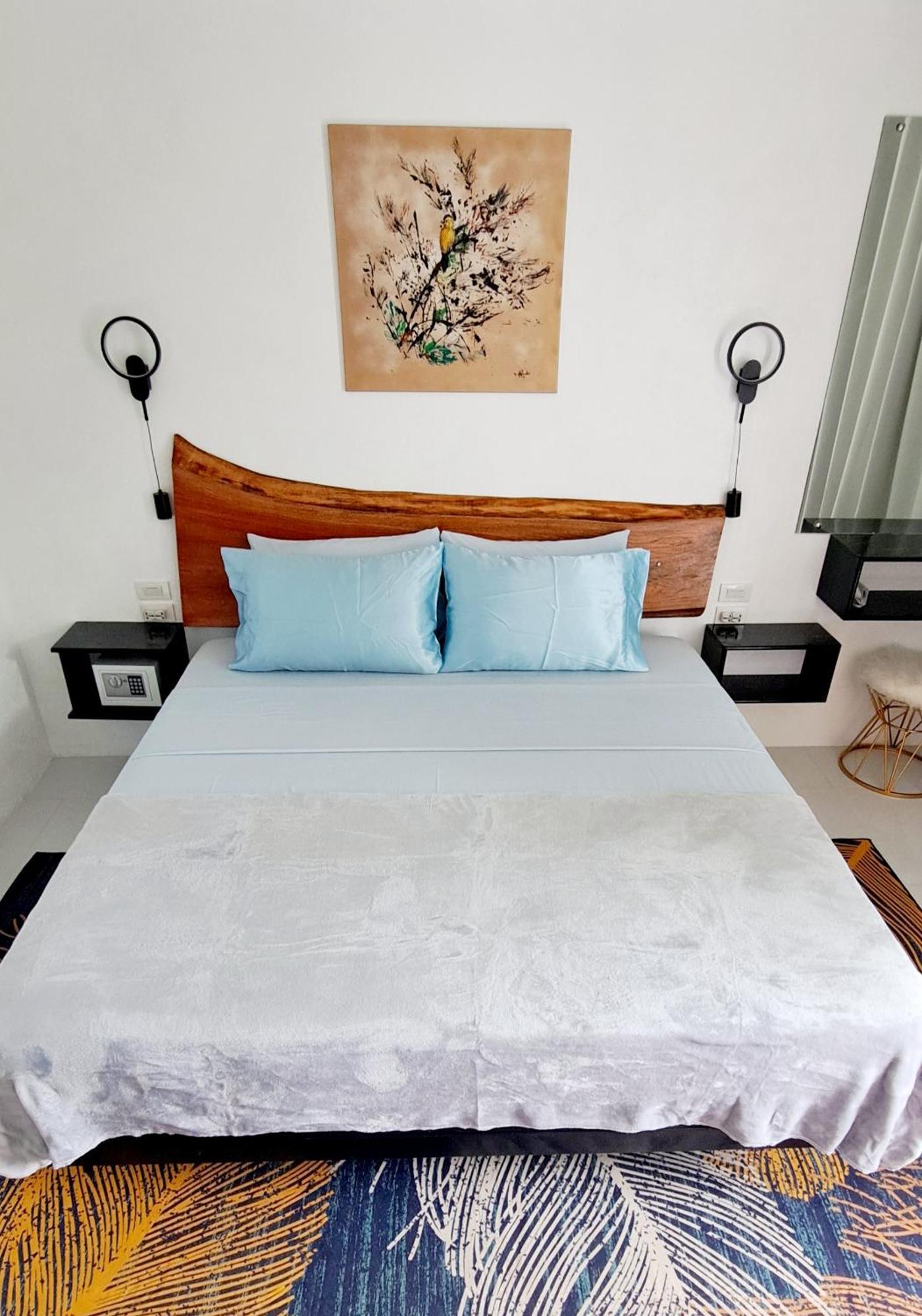 Bougainvillea Guesthouse ซานฮวน ภายนอก รูปภาพ