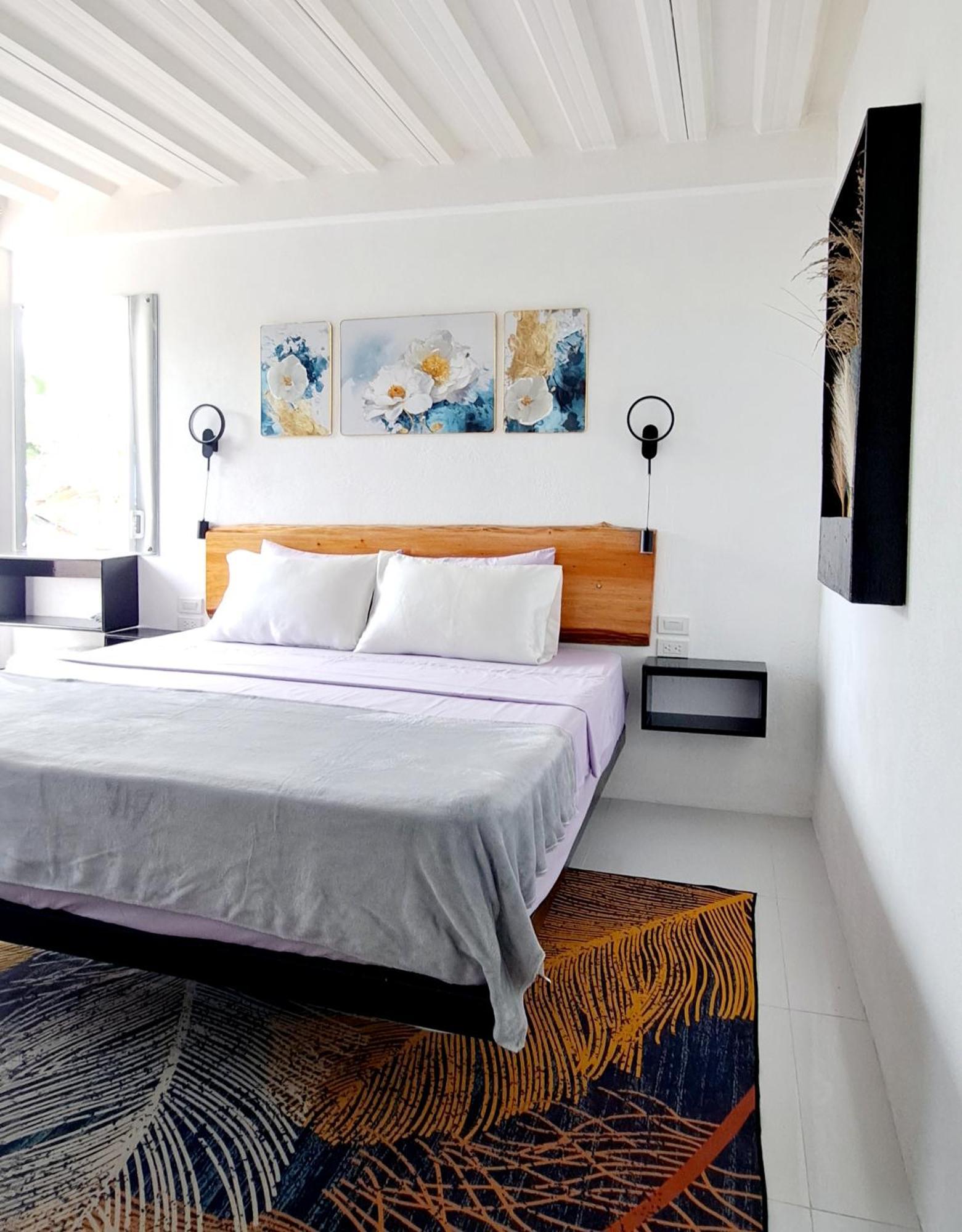 Bougainvillea Guesthouse ซานฮวน ภายนอก รูปภาพ